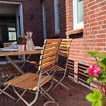 Grosses Grachtenhaus - Simmerdeis An Der Gracht Frederiksstad