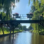 Großes Grachtenhaus - Simmerdeis An Der Gracht * Friedrichstadt