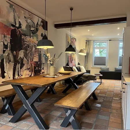 Grosses Grachtenhaus - Simmerdeis An Der Gracht Friedrichstadt