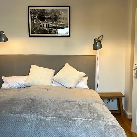 Grosses Grachtenhaus - Simmerdeis An Der Gracht * Friedrichstadt