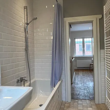 شقة Grosses Grachtenhaus - Simmerdeis An Der Gracht *